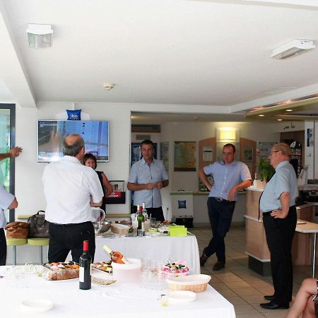 Ibis Budget Niort - La Creche Eksteriør billede