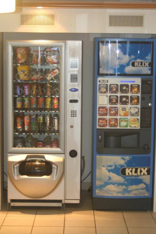 Ibis Budget Niort - La Creche Eksteriør billede